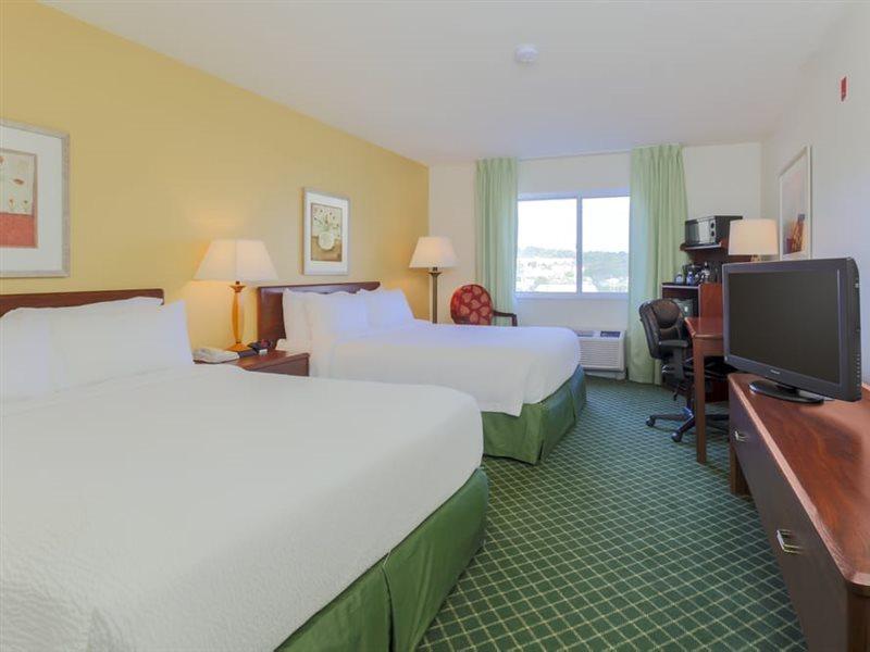 Wingate By Wyndham Uniontown Hotel Exterior photo